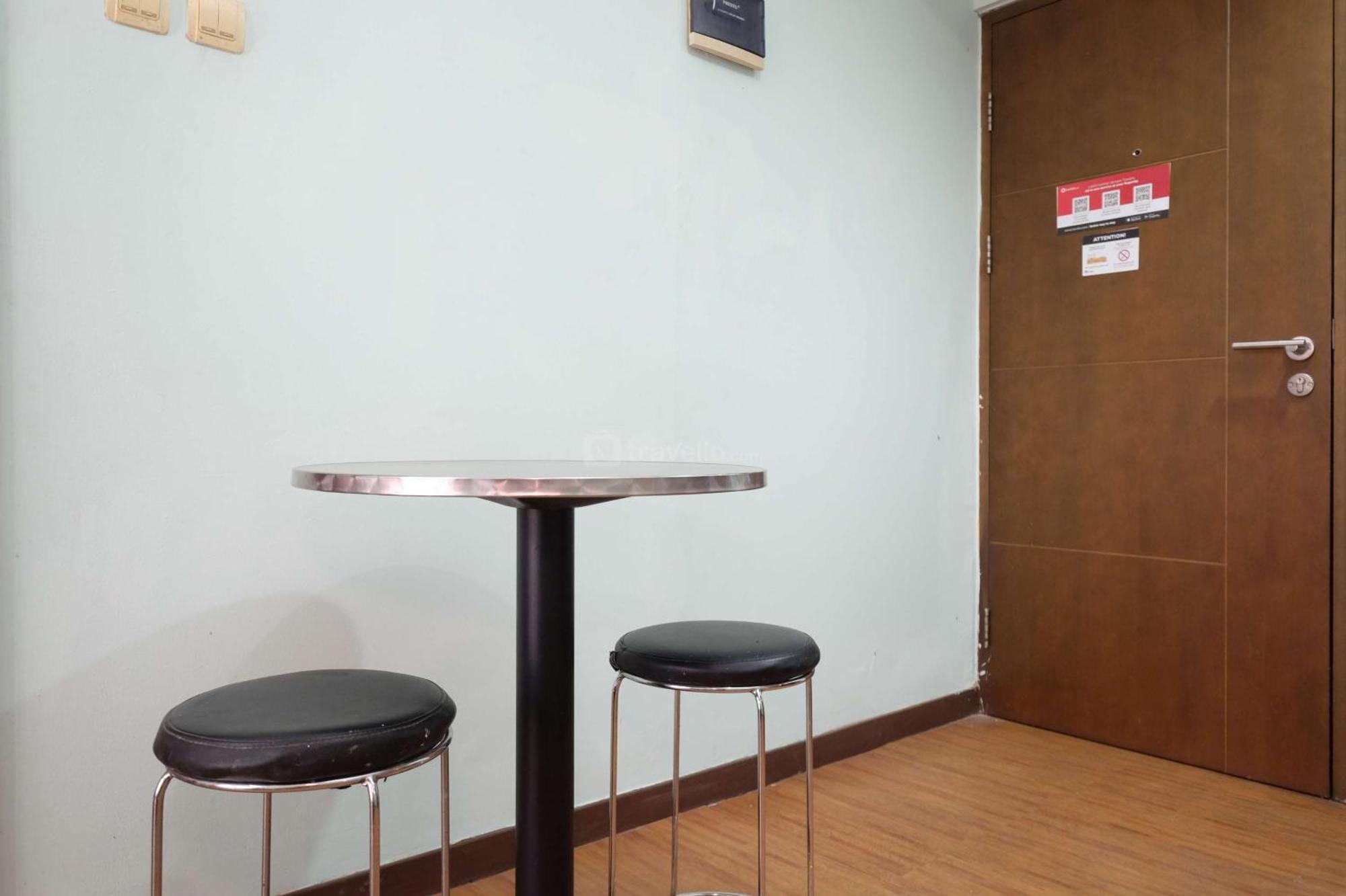 Modern Look 2br At Valley By Travelio Apartemen *