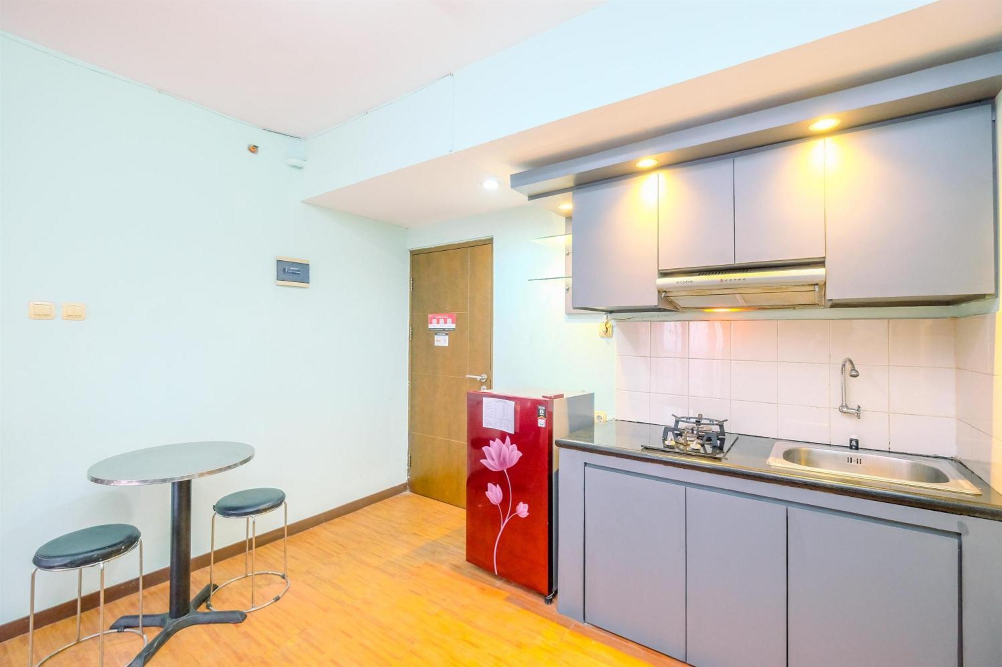 Modern Look 2br At Valley By Travelio Apartemen