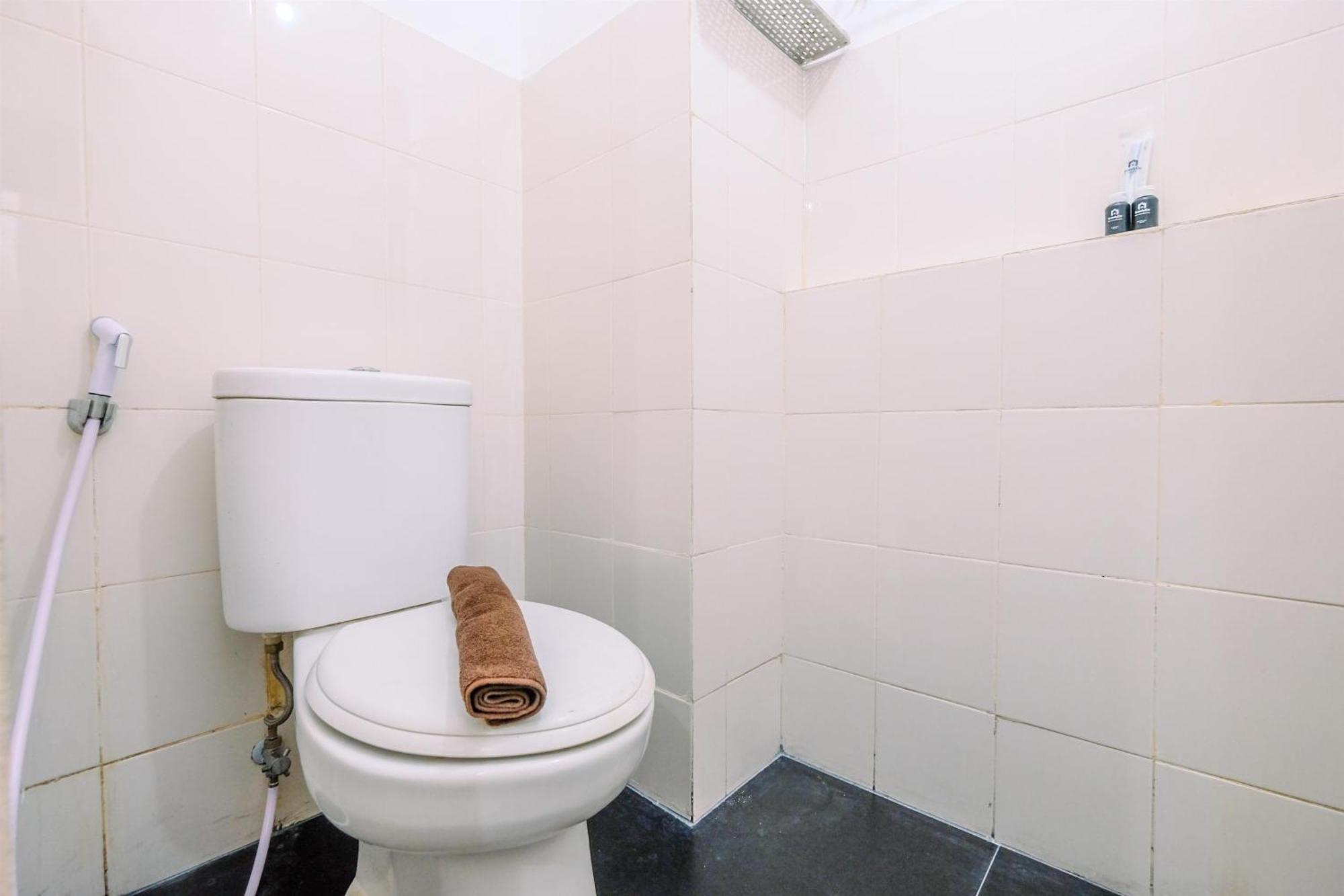 Modern Look 2br At Valley By Travelio *